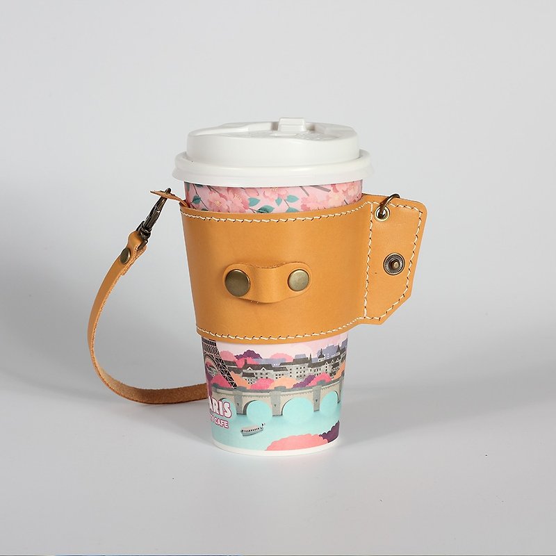 Rolled-up leather drink bag Eco-friendly beverage bag Handmade leather Sewing Small and easy to receive Toffee sugar color - ถุงใส่กระติกนำ้ - หนังแท้ สีทอง