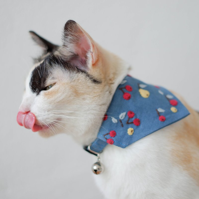 Little forest - Breakaway cat collar : Air-force blue with pears & cherries - Collars & Leashes - Cotton & Hemp Blue