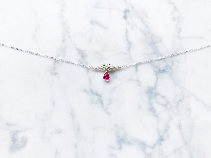 :: Silver Snow Lace Collection :: Silver Snow Ice Drops (Raspberry Red) Low-gloss sterling silver clavicle chain - Collar Necklaces - Sterling Silver 