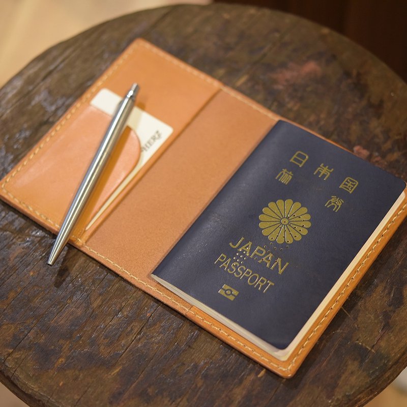 Craftsman handmade leather classic passport cover KB-37 - 5 colors in total - อื่นๆ - วัสดุอื่นๆ หลากหลายสี