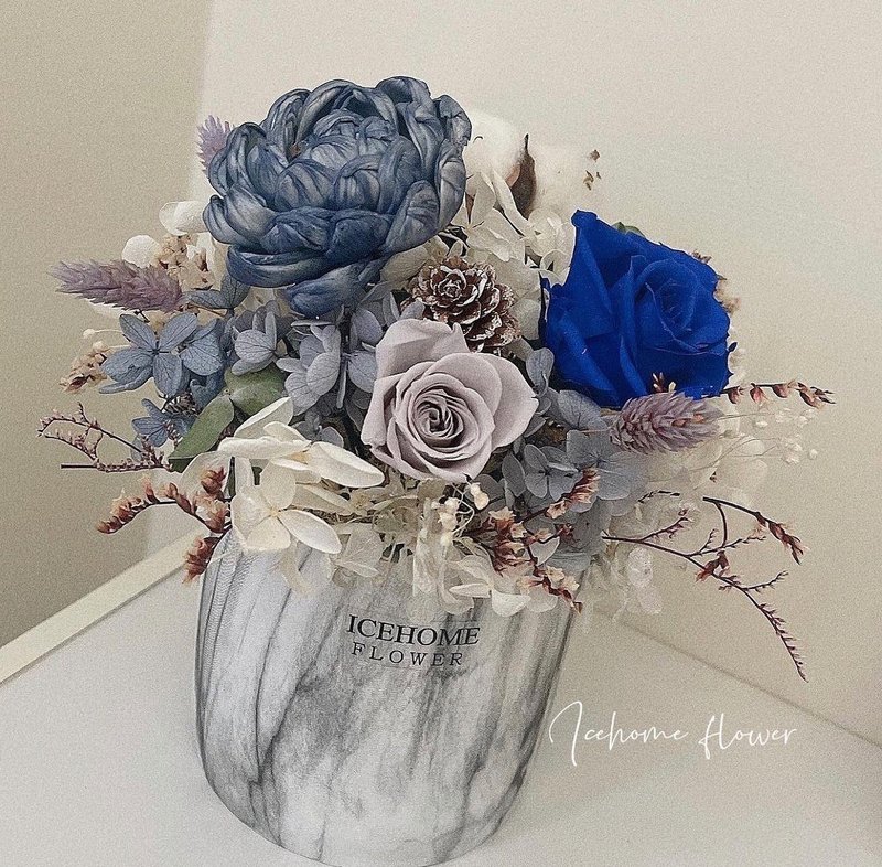 Marble pot immortal flower gift elegant personality blue and gray Morandi immortal flower dried flower Sola flower - ของวางตกแต่ง - พืช/ดอกไม้ สีน้ำเงิน