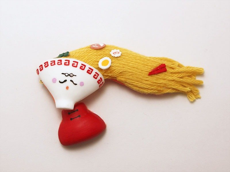 Murata Erie × CHIMNEY gust-chan! Noodle of guys ver [Mr. Raamen] - Brooches - Plastic Yellow