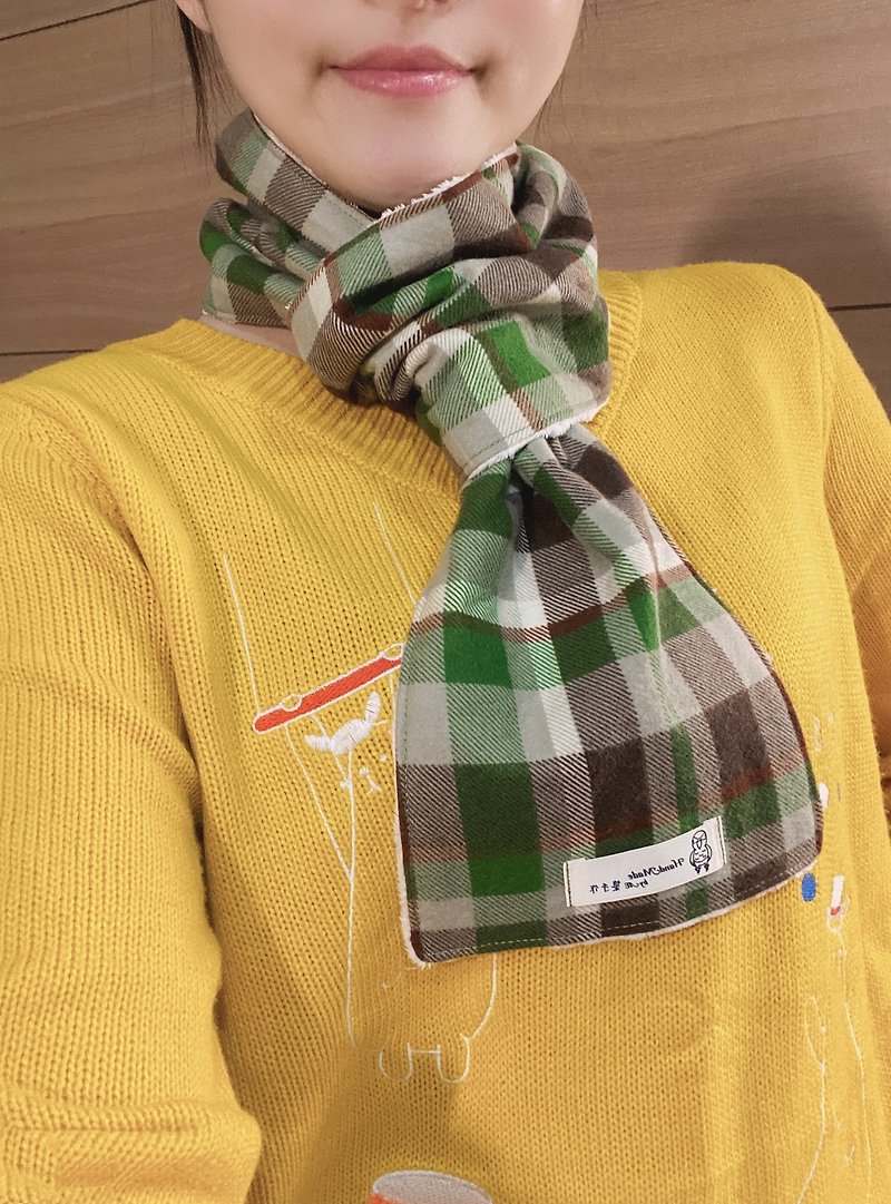 典雅格紋短圍巾/綠色 - 圍巾/披肩 - 其他材質 綠色