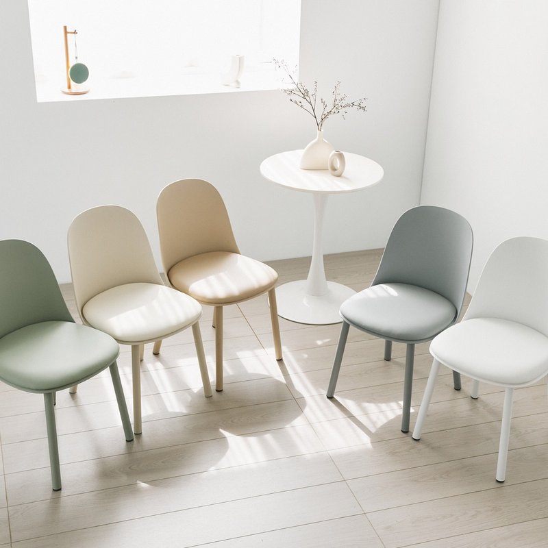 Nordic Curved Upholstered Dining Chair - เก้าอี้โซฟา - พลาสติก สีเงิน