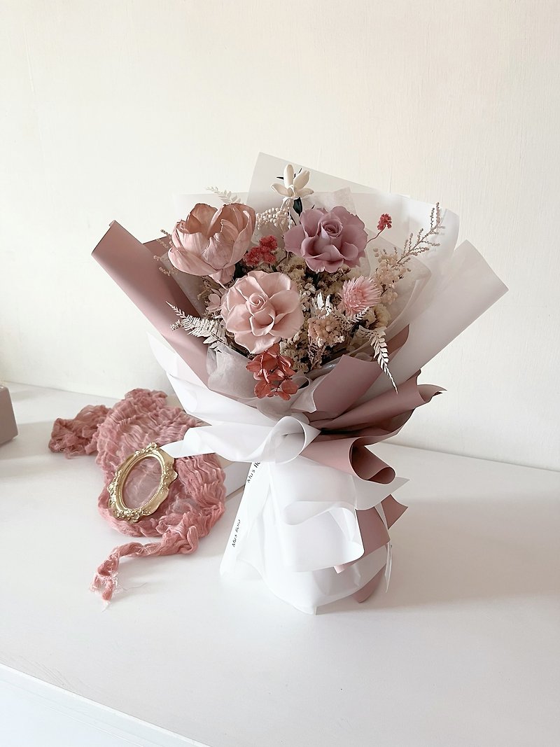Everlasting Bouquet-Berry Quicksand Birthday Girlfriend Gift Valentine's Day Bouquet Achievements Exhibition - ช่อดอกไม้แห้ง - พืช/ดอกไม้ 