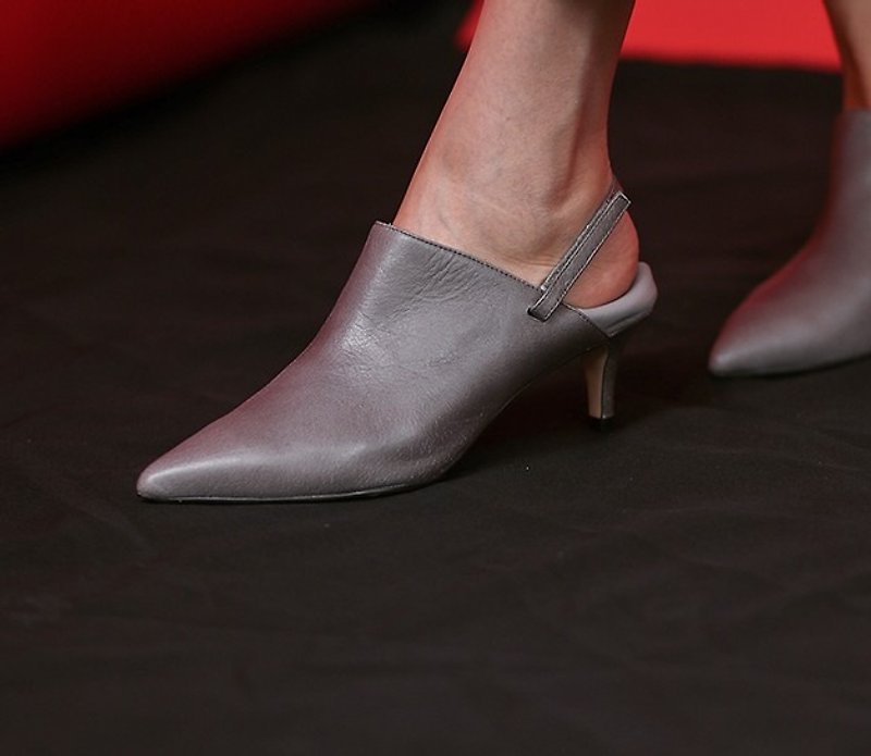 Soft leather heel can be stepped on the leather tip with fine ash - รองเท้าบูทยาวผู้หญิง - หนังแท้ สีเทา