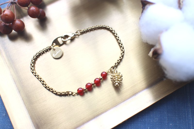 Christmas pinecone-Red agate brass bracelet - สร้อยข้อมือ - โลหะ สีแดง