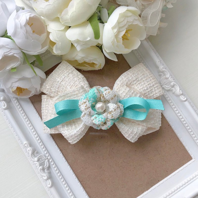 Famous hairy camellia temperament bow hair clip magazine - mint green - เครื่องประดับผม - วัสดุอื่นๆ ขาว