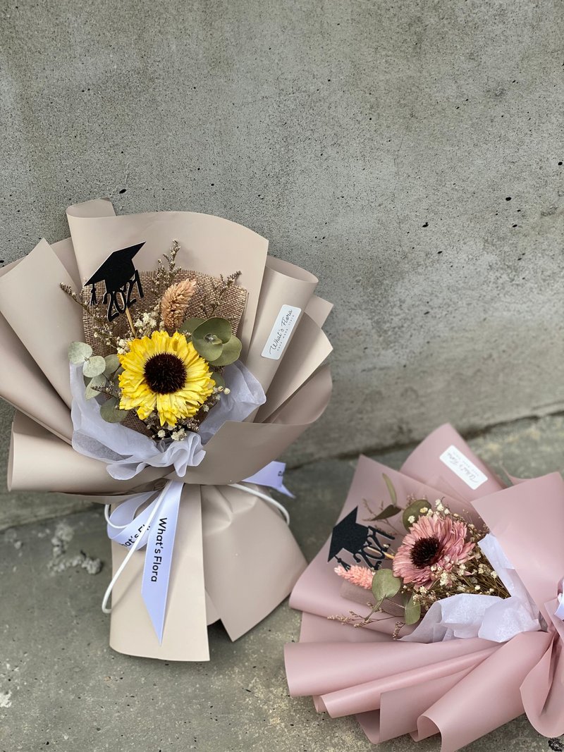 2022向日葵花束 畢業花束 畢業快樂 擴香花束 - 擺飾/家飾品 - 植物．花 紅色