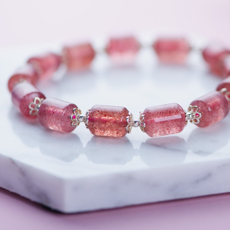 草莓晶桶珠 925純銀簡約手鍊 | 客製化天然水晶手鏈粉紅色禮物 - 手鍊/手鐲 - 水晶 粉紅色
