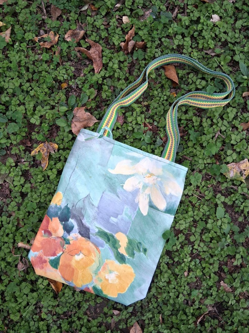 Designer collection-油畫花卉藝術印花雙面托特包 - 側背包/斜背包 - 聚酯纖維 多色