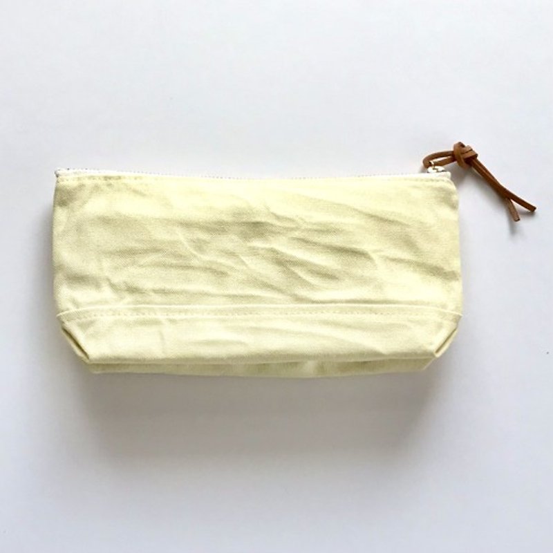 ポーチ たまご - 化妝袋/收納袋 - 棉．麻 黃色