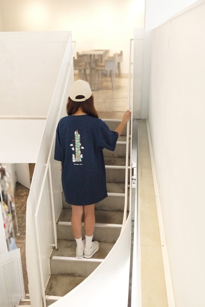 麻糬兔101-oversize T-shirt(藍) - 其他 - 棉．麻 藍色