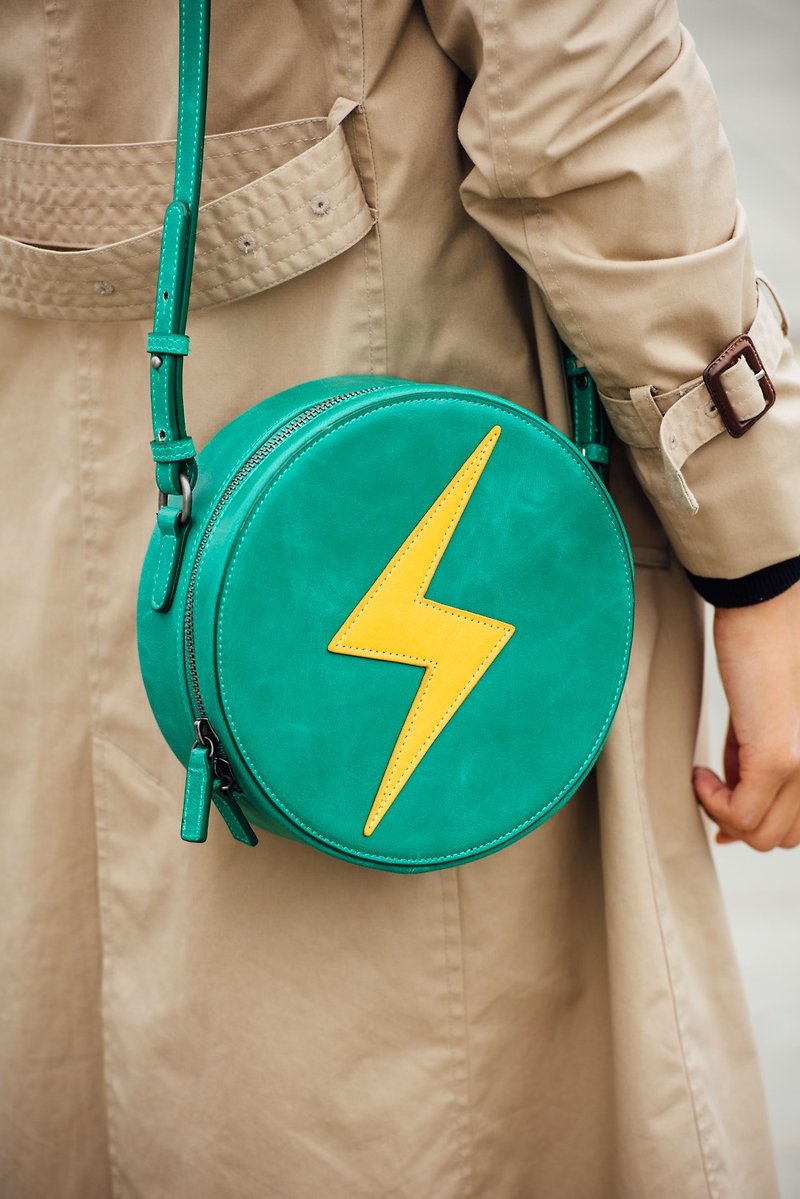 Fashion Style Shoulder Bag - Flash Beige Green - กระเป๋าแมสเซนเจอร์ - วัสดุอื่นๆ สีเขียว