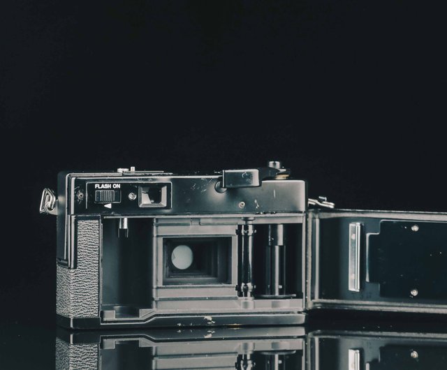 Canon A35 Datelux #7618 #135 フィルムカメラ - ショップ Rick photo