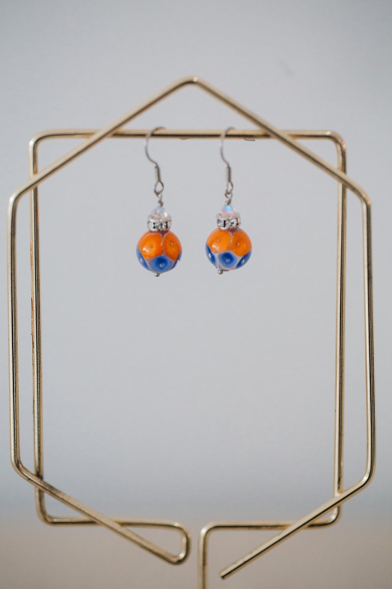 court style earrings - Earrings & Clip-ons - Colored Glass 