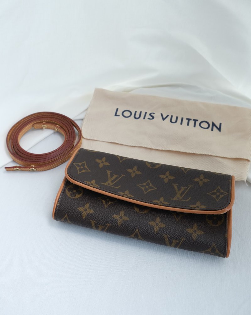 LOUIS VUITTON 老花手拿包 斜挎包 腋下包 手腕包 手機包 腰包 - 側背包/斜背包 - 真皮 咖啡色