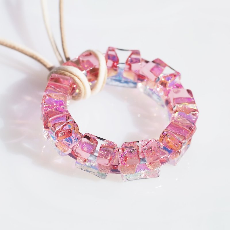 [Premium] Glowing Glass Ring (Aurora Ring [Sakura]) Necklace [Made-to-Order] - สร้อยคอ - แก้ว สึชมพู