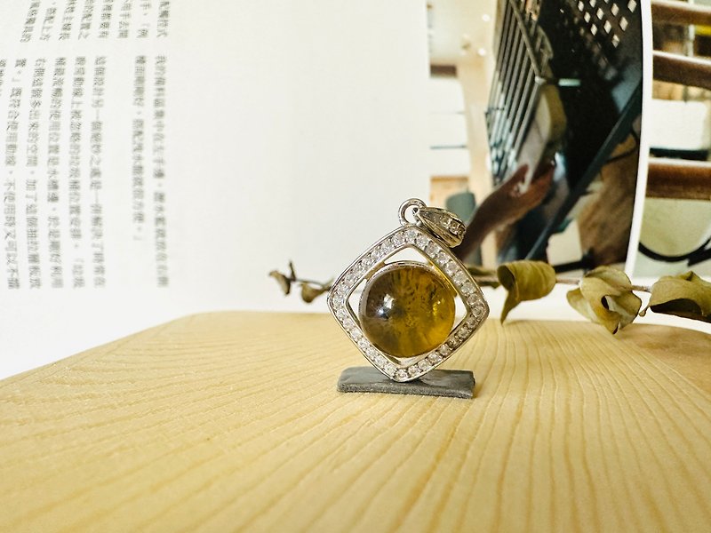 Amber 925 Silver inlaid pendant - สร้อยคอ - เรซิน 