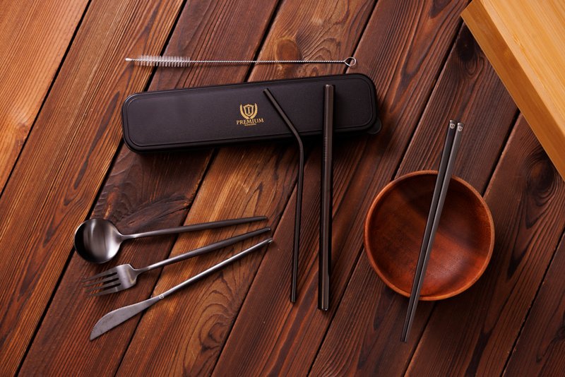 304 Stainless Steel Portable Tableware  with box set (black) - ช้อนส้อม - สแตนเลส สีดำ