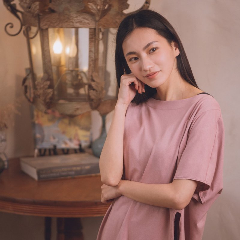 【MACACA】天堂赤子純棉罩衫 - BIE2764 霧莓粉 - 女運動上衣/背心 - 棉．麻 粉紅色