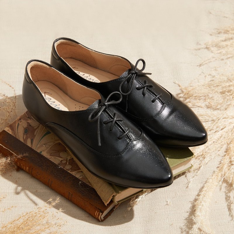 Pointed Toe Strap Derby Shoes in Leather-Black - รองเท้าอ็อกฟอร์ดผู้หญิง - หนังแท้ 