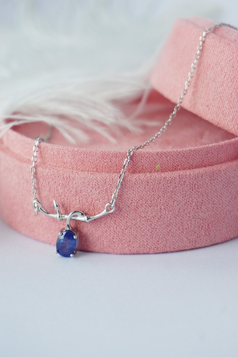 Natural Blue Sapphire Necklace Silver925 - 項鍊 - 純銀 藍色