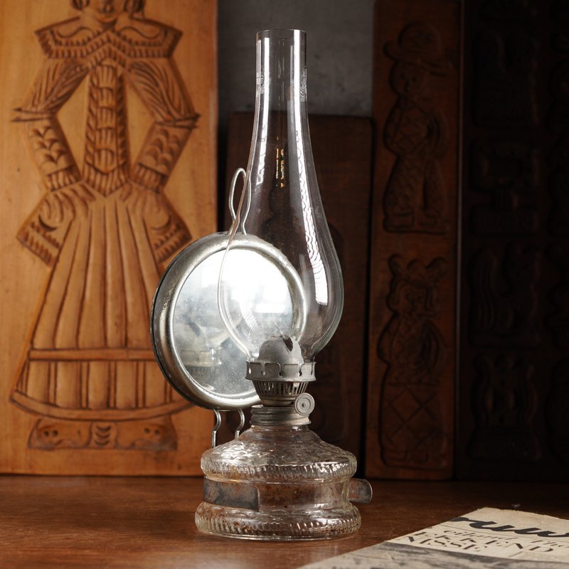 Vintage metal and glass Kosmos Brenner style oil lamp - โคมไฟ - โลหะ สีเทา