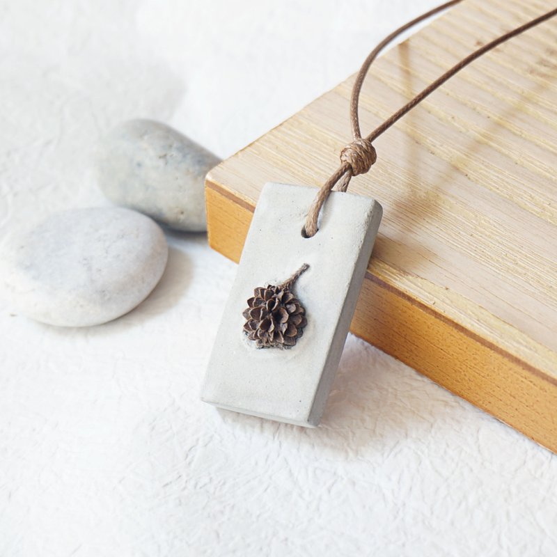 小天然果實 水泥 擴香頸鏈 手工項鍊 原創 環保 upcycling - 項鍊 - 水泥 銀色