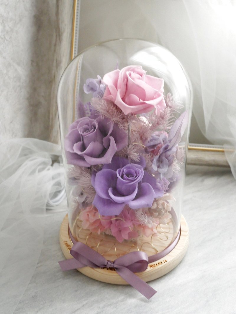 Flower-resistant glass shade night lamp [Fog Purple Quartz] Preserved Flower/Newlywed/Chinese Valentine's Day/Mother's Day - โคมไฟ - พืช/ดอกไม้ สีม่วง