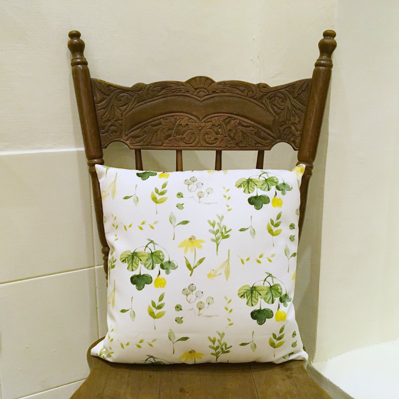 Beautiful ㄧ day 40cm pillow to send pillow core - Pillows & Cushions - Cotton & Hemp 