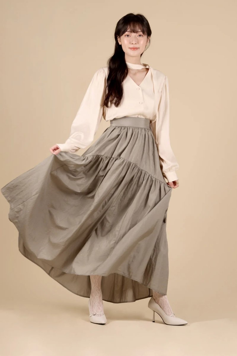 Romantic draped anti-wrinkle draped long skirt—Mist Green - กระโปรง - เส้นใยสังเคราะห์ สีกากี