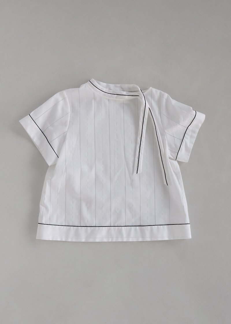 領綁帶上衣 / 白條紋 - 女上衣/長袖上衣 - 聚酯纖維 白色