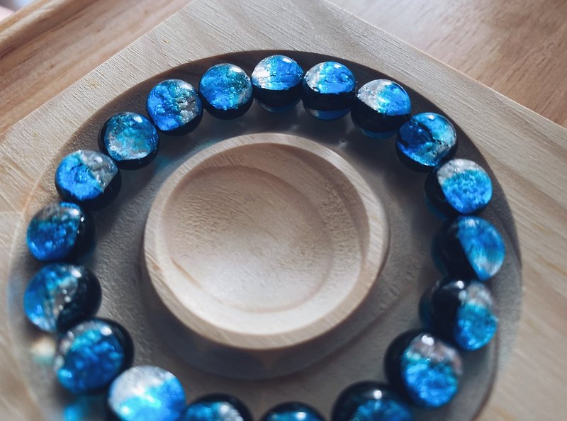 [Glass Series] Ocean Silver Foil Glazed Bead Bracelet - สร้อยข้อมือ - แก้ว สีน้ำเงิน