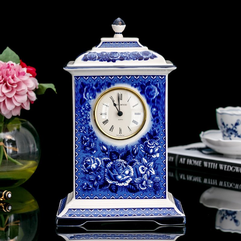 限量英國製 Wedgwood 女王金禧青花玫瑰 經典陶瓷時鐘 座鐘 - 時鐘/鬧鐘 - 瓷 