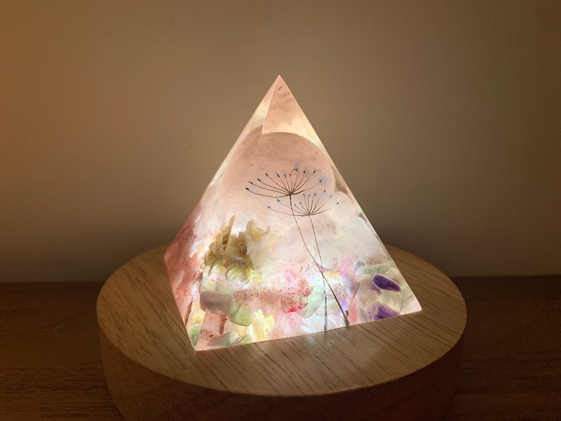 Dandelion Rose Quartz Handmade Night Lamp Crystal Atmosphere Lamp Bedside Lamp Customized Birthday Gift - โคมไฟ - คริสตัล สึชมพู