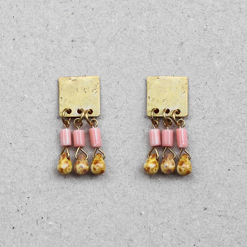 粉金魚鍛敲黃銅925純銀針耳環/夾式耳環 - 耳環/耳夾 - 寶石 粉紅色