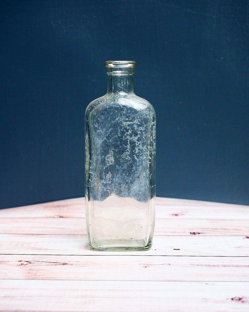 手工吹製玻璃瓶/藥水瓶/調味瓶 百年老件 - 裝飾/擺設  - 玻璃 