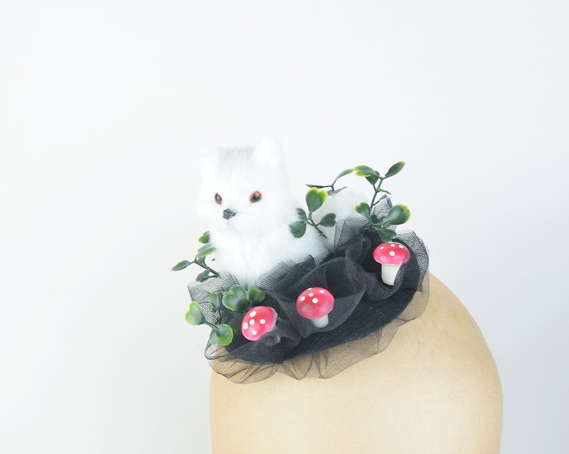 Headpiece Cute Fox, Bright Pink Mushrooms & Black Veil Woodland Fairy Kawaii - เครื่องประดับผม - วัสดุอื่นๆ สีดำ