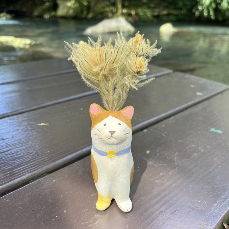 A Lu 可愛貓小陶花器/適合乾燥花擺飾/禮物/手做手繪 僅此一件 - 花瓶/花器 - 陶 多色