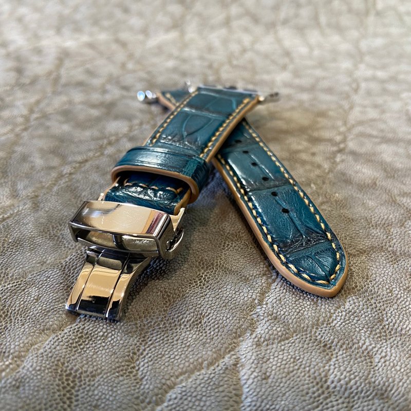 Apple Watch Strap / Hand-Stitched Alligator Cobalt Green for 42/44/45/46/49mm Watch Band - สายนาฬิกา - หนังแท้ สีเขียว