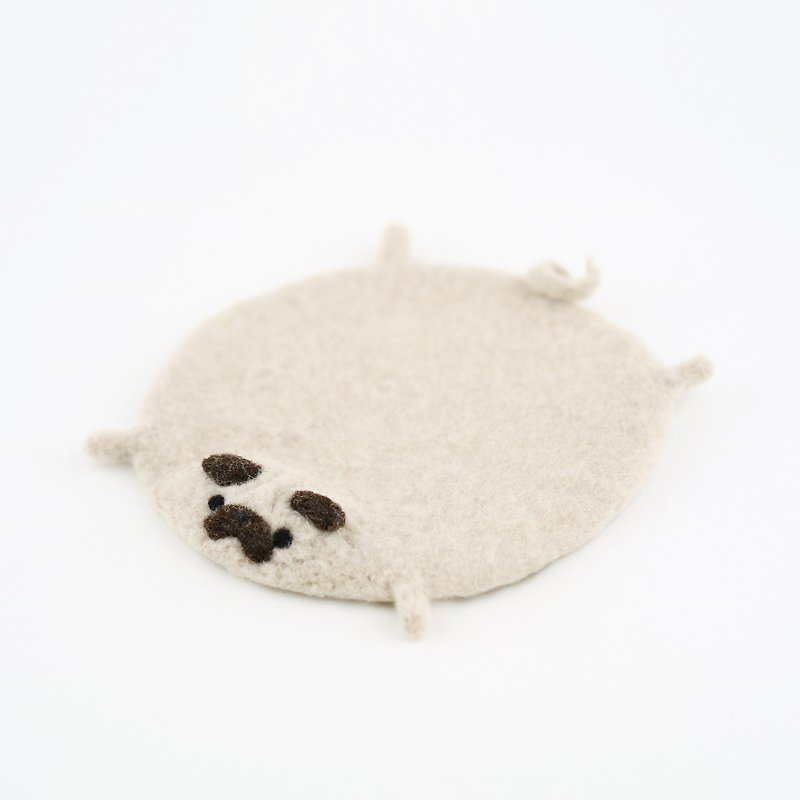 Flattened pug dog wool felting coaster - Coasters - Wool 