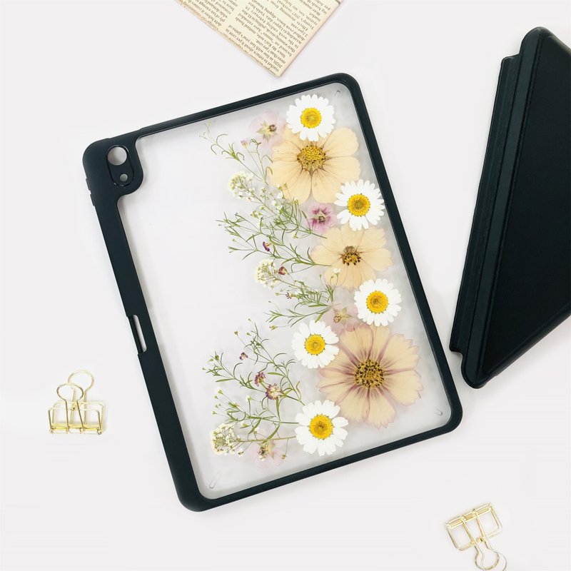 Purple White Flower Green Branches Pressed Flower iPad Case iPad Air 11in 13in - เคสแท็บเล็ต - พืช/ดอกไม้ 