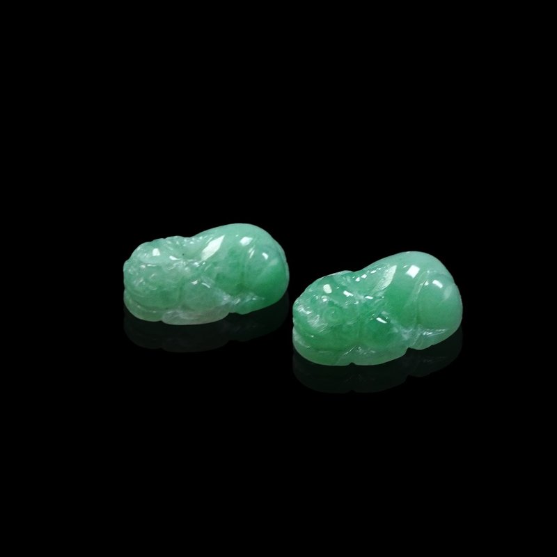 [Wealth-seeking beast] A pair of sun-green jadeite Pixiu | Ring face | Stone| Natural Burmese jade jade A goods - Metalsmithing/Accessories - Jade Green