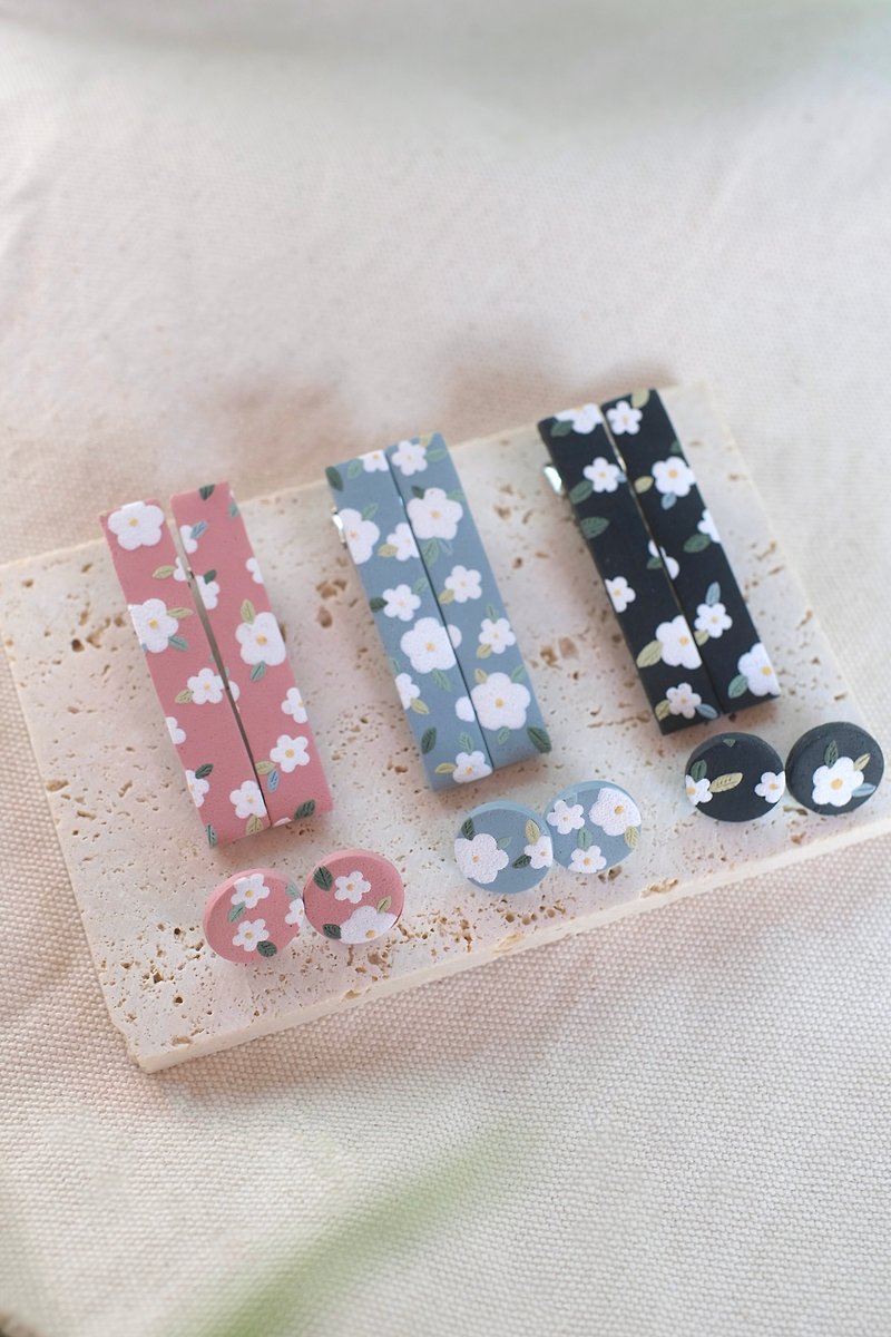 Warm flowers | Handmade | Dangle | Japanese| Polymer clay earrings - Earrings & Clip-ons - Clay Pink