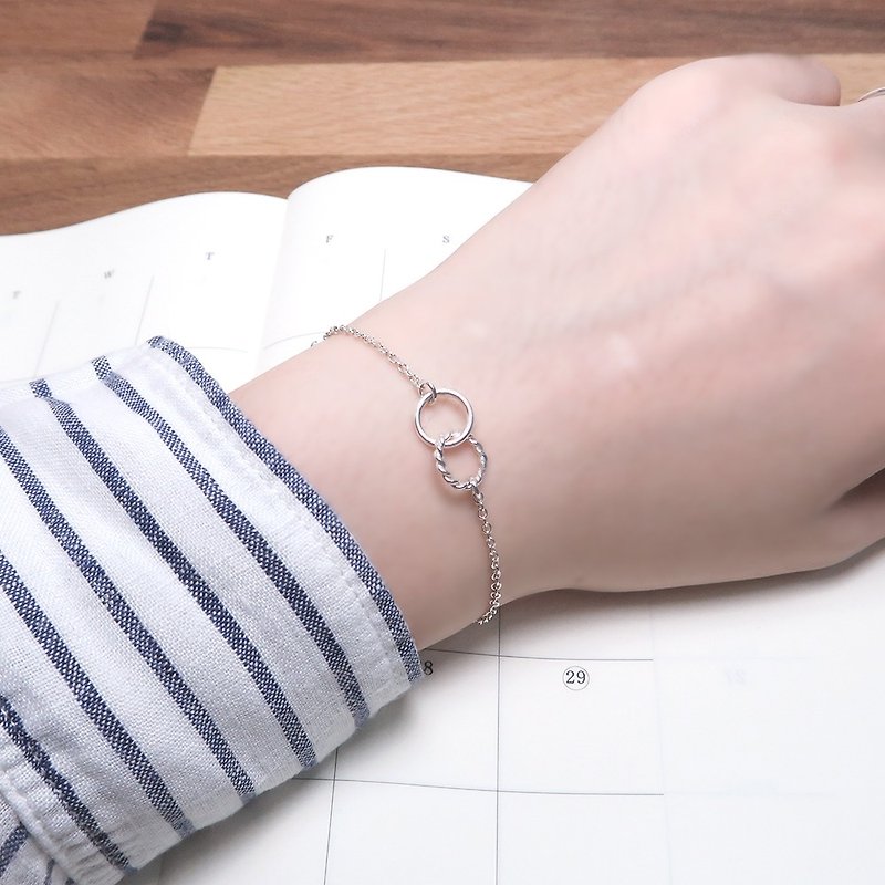 Fast shipping Mother's Day gift rolled twist 925 sterling silver bracelet for girls - สร้อยข้อมือ - เงินแท้ สีเงิน