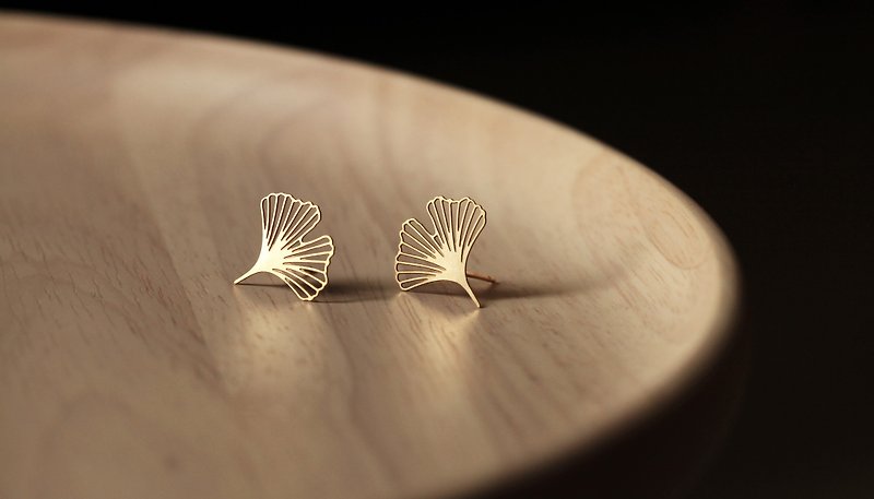 金銀杏耳環XS  Ginkgo Earrings-XS (Gold) - 耳環/耳夾 - 其他金屬 金色