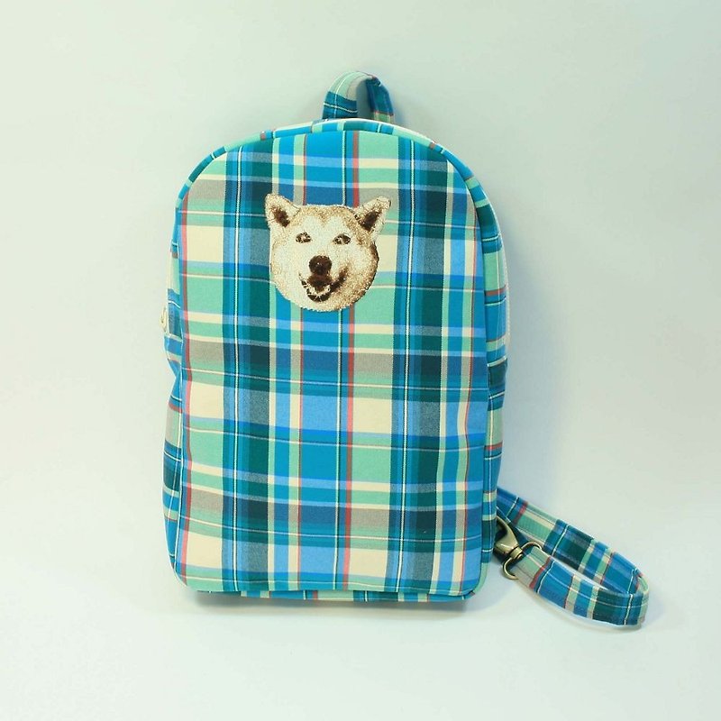 Embroidered Shoulder Bag Backpack 02-Chai Dog - กระเป๋าเป้สะพายหลัง - ผ้าฝ้าย/ผ้าลินิน สีน้ำเงิน