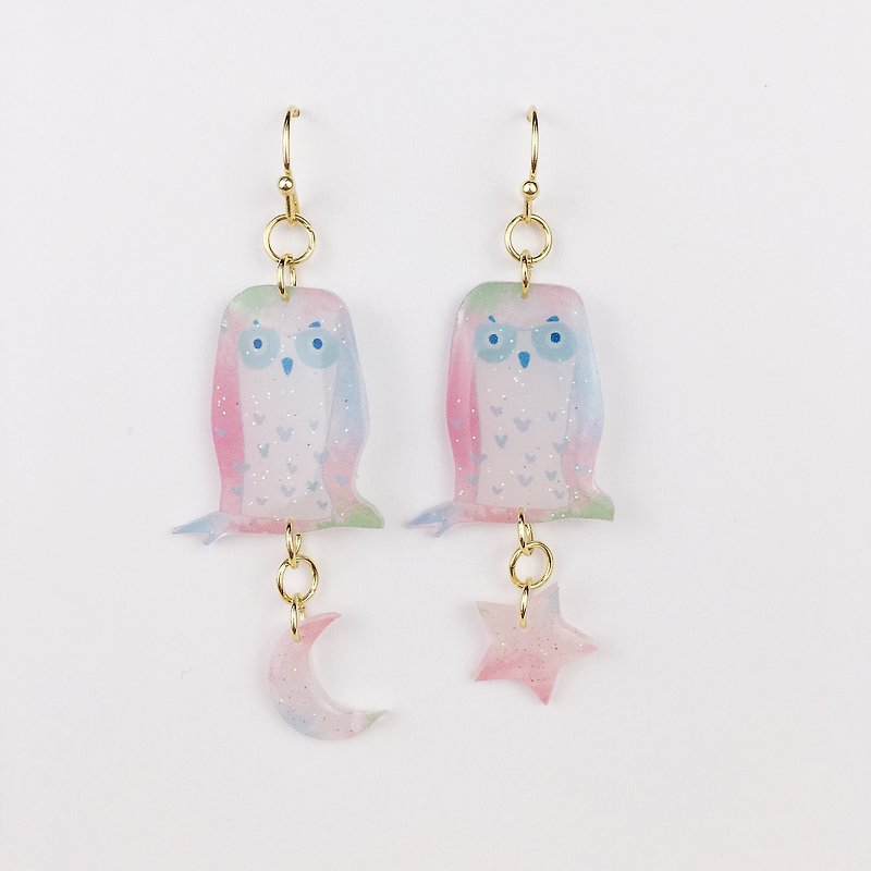 Owls, stars, moon, ears, ears, gold plated earrings. - ต่างหู - เรซิน 