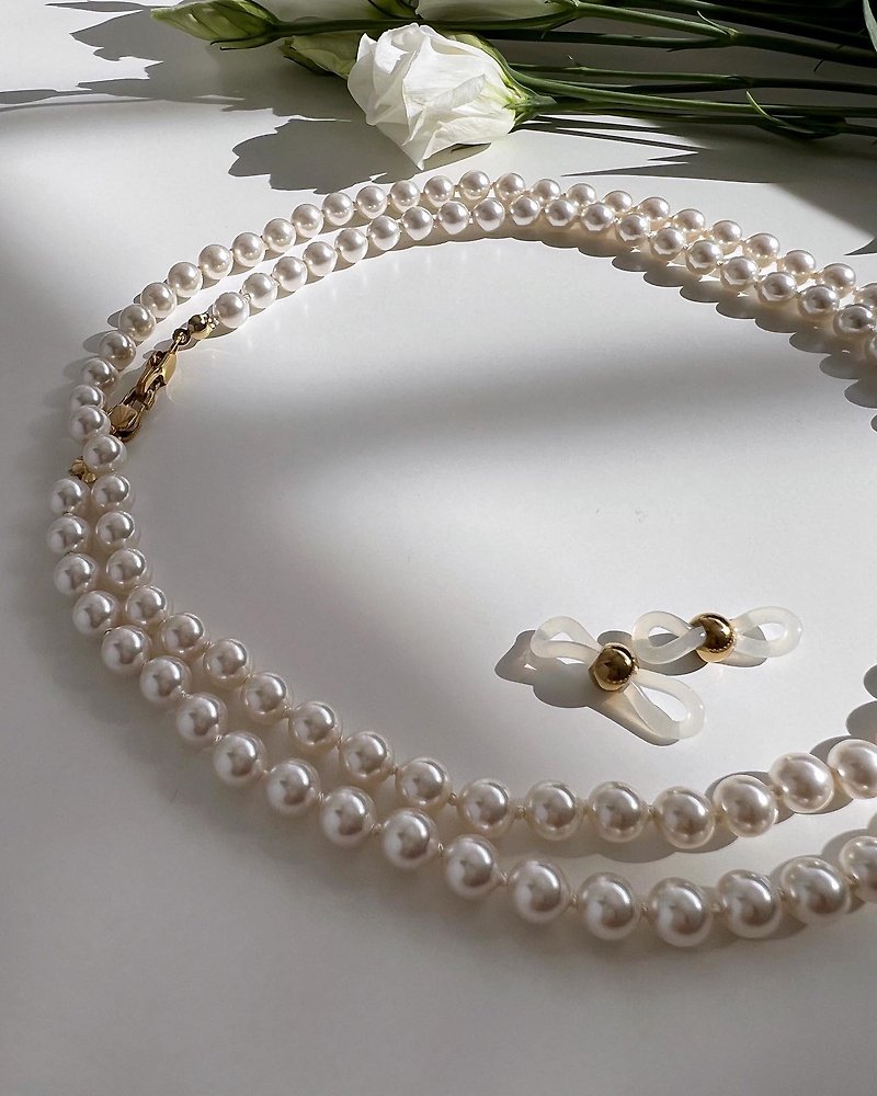 Swarovski pearl glasses chain | necklace | mask chain | hand knotted - Glasses & Frames - Crystal White